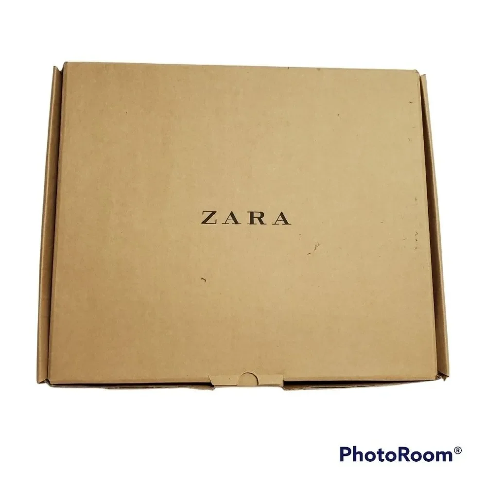 ZARA GIRLS Faux Fur Boots SZ 36‎ (4 YOUTH)